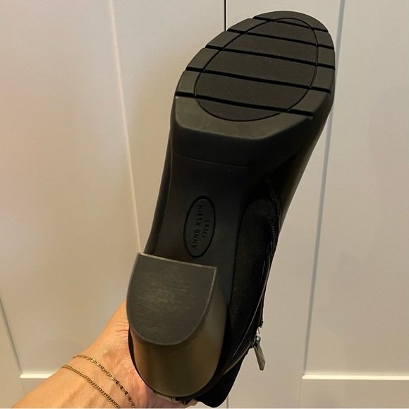 NWOT *Orig $120 Anne Klein Riah Ankle Boots - Picture 8 of 10